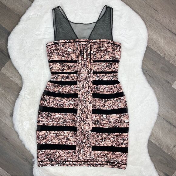 BCBGMaxAzria Brenda Bandage Dress Patterned Black Pink 4 Sleeveless Sheer Top - Picture 10 of 14